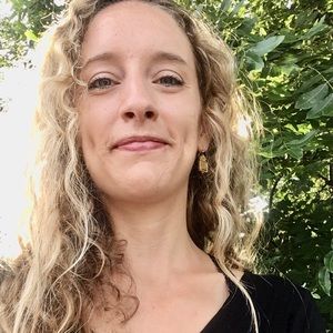 Meet your Posher, Michaela